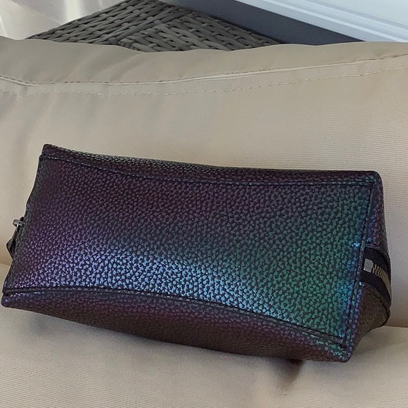 NWT COACH HOLOGRAM COSMETIC BAG/ACCESSORY POUCH - Picture 4 of 6